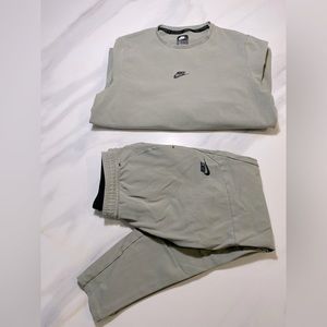 Nike Moss Green Mens Track Suit Set Size Mens L